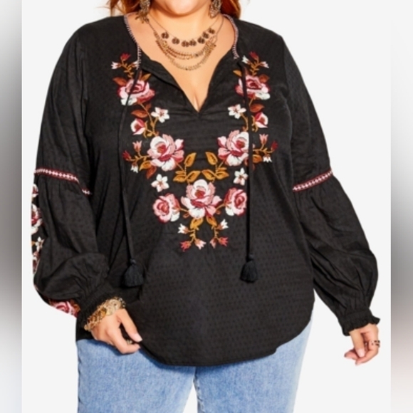 Size M-L Bohemian blouse Scoop neck embroidered 100% Cotton Long sleeves Black - Picture 1 of 10